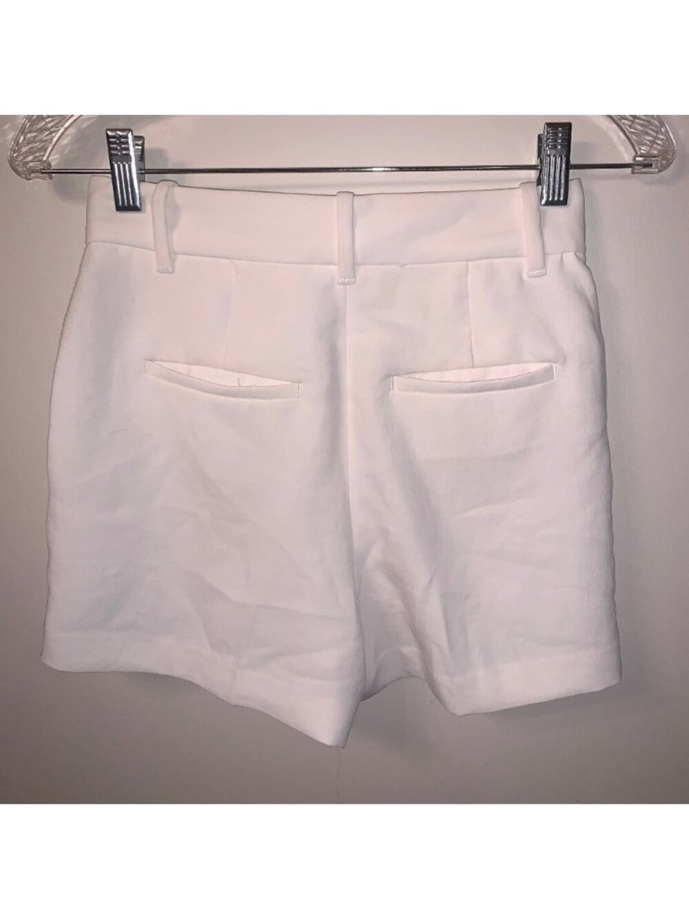Wilfred The Effortless Short Mini High-waisted Japanese crepe shorts - Picture 4 of 9